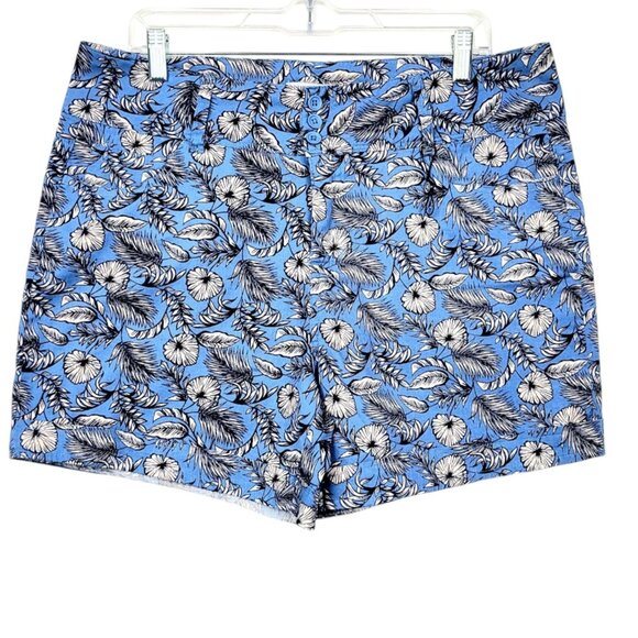 Womens 14 Comfy Royalty Fan Leaf Design HighRise 3-Button Short with Banded Hem - Picture 1 of 11